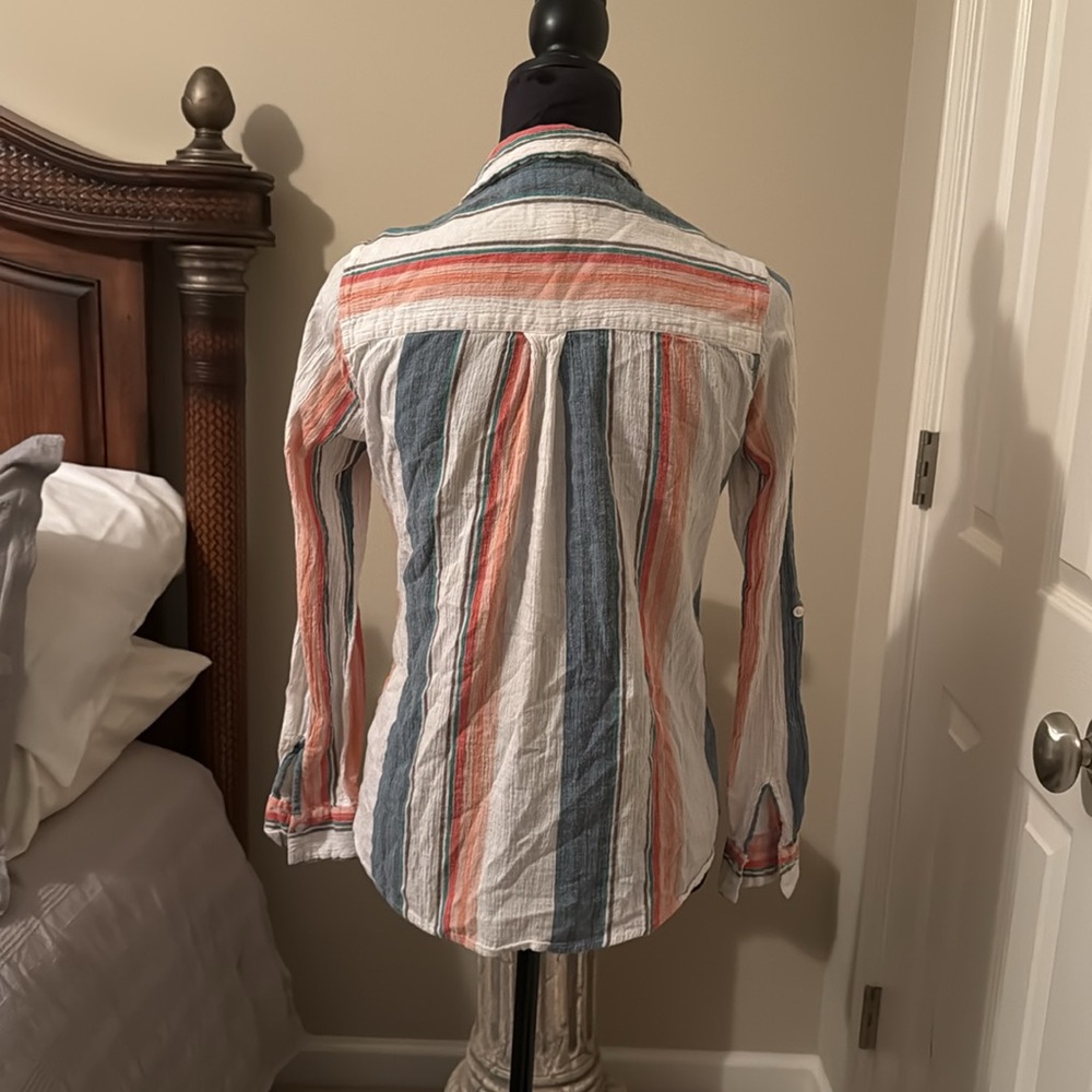 Olive & Oak Blouse multi stripe size small - Picture 2 of 3
